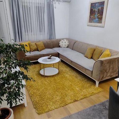 Lovely Apartment - Ljupki Stan Подгорица Экстерьер фото